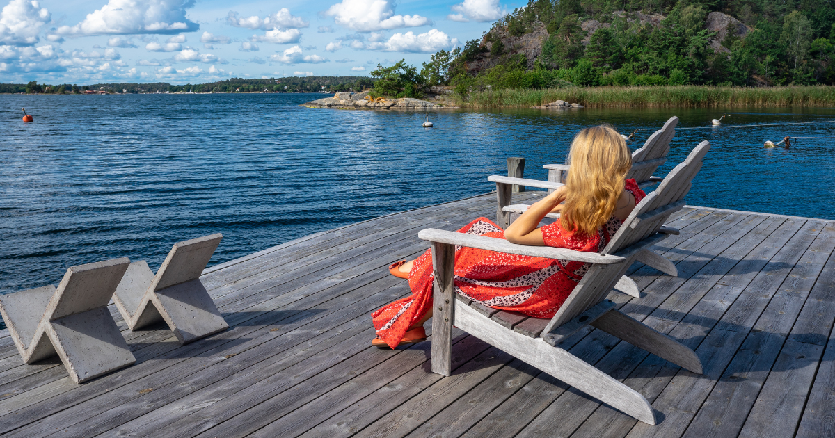 Svenskarna tar världens längsta sommarsemester